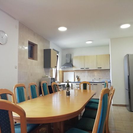 Apartments Ljilja Нин Экстерьер фото