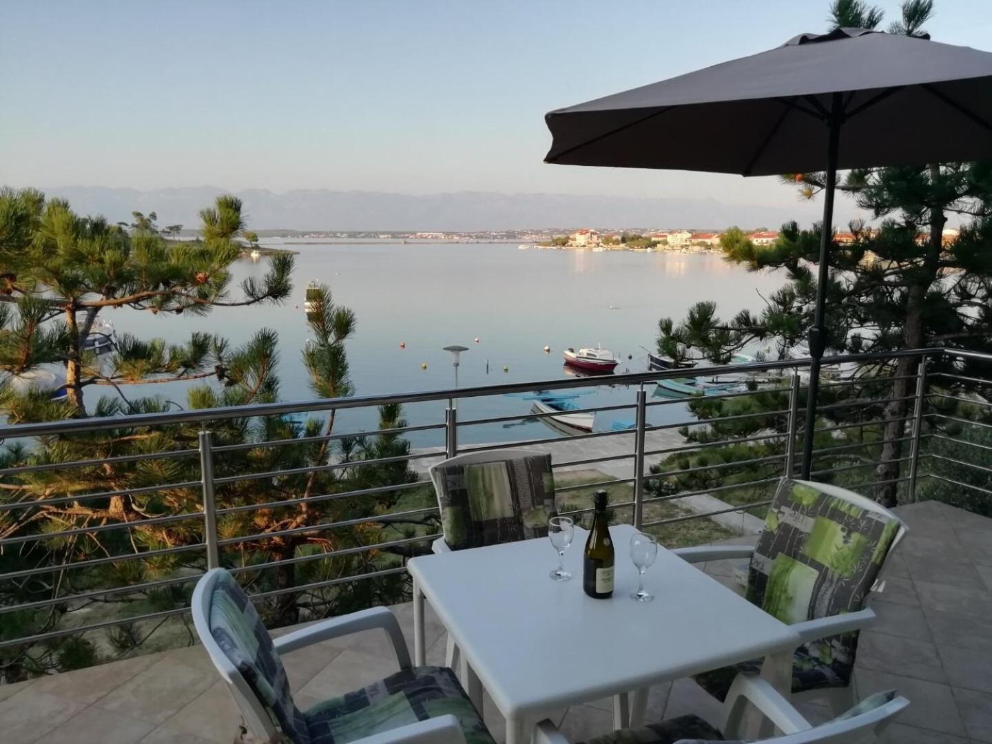 Apartments Ljilja Нин Экстерьер фото