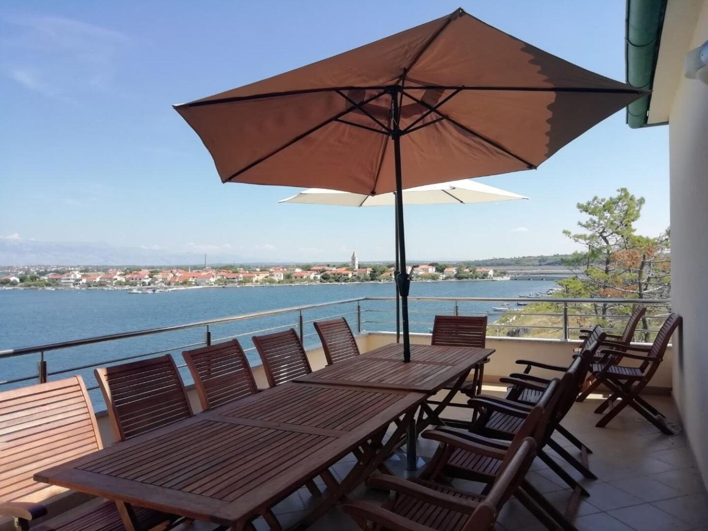 Apartments Ljilja Нин Экстерьер фото
